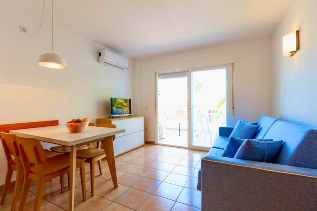 Apartamento Sa Varadero 2D Vista Mare Laterale Apartment Es Pujols Bagian luar foto
